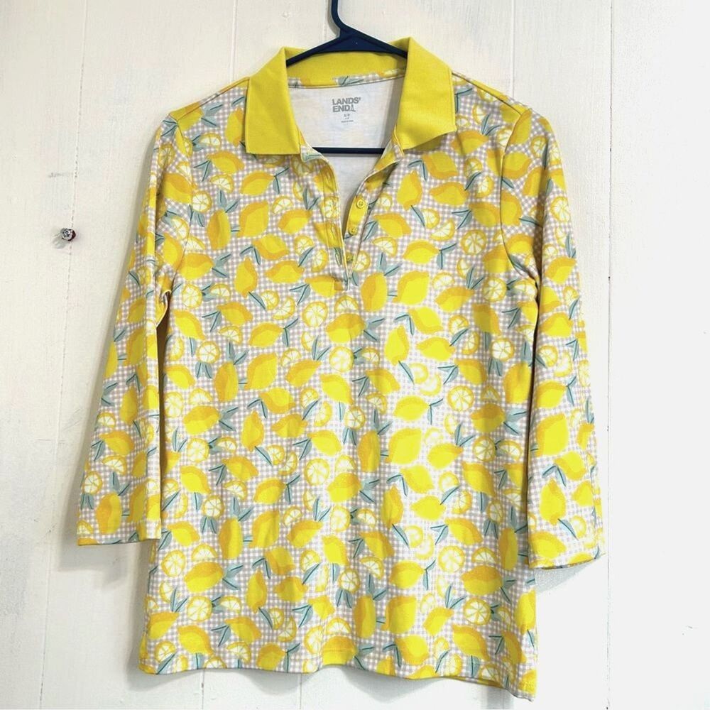 Lands’End Top Shirt Size SP Spring Yellow Lemons Stretch Blouse Top Size Small.
